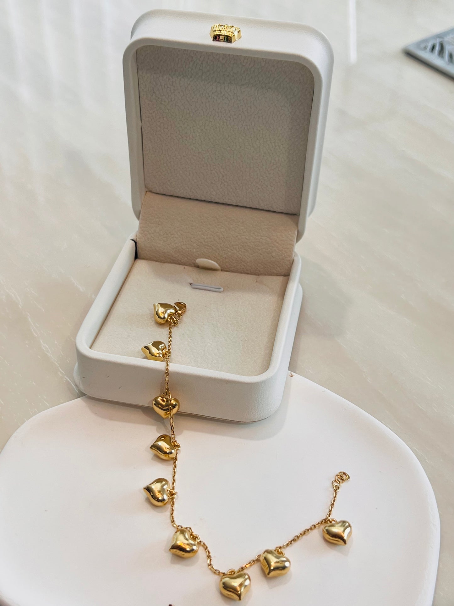 Heart charms bracelet