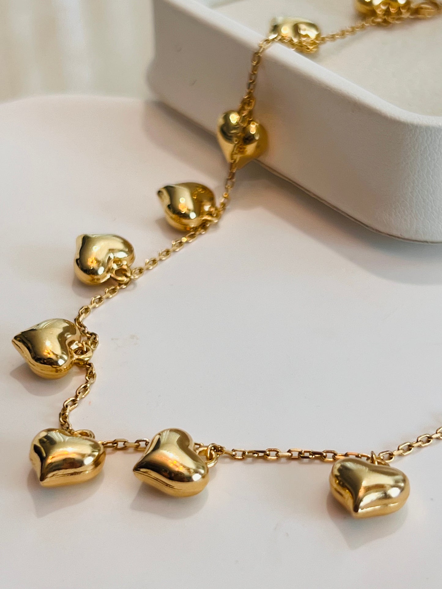 Heart charms bracelet